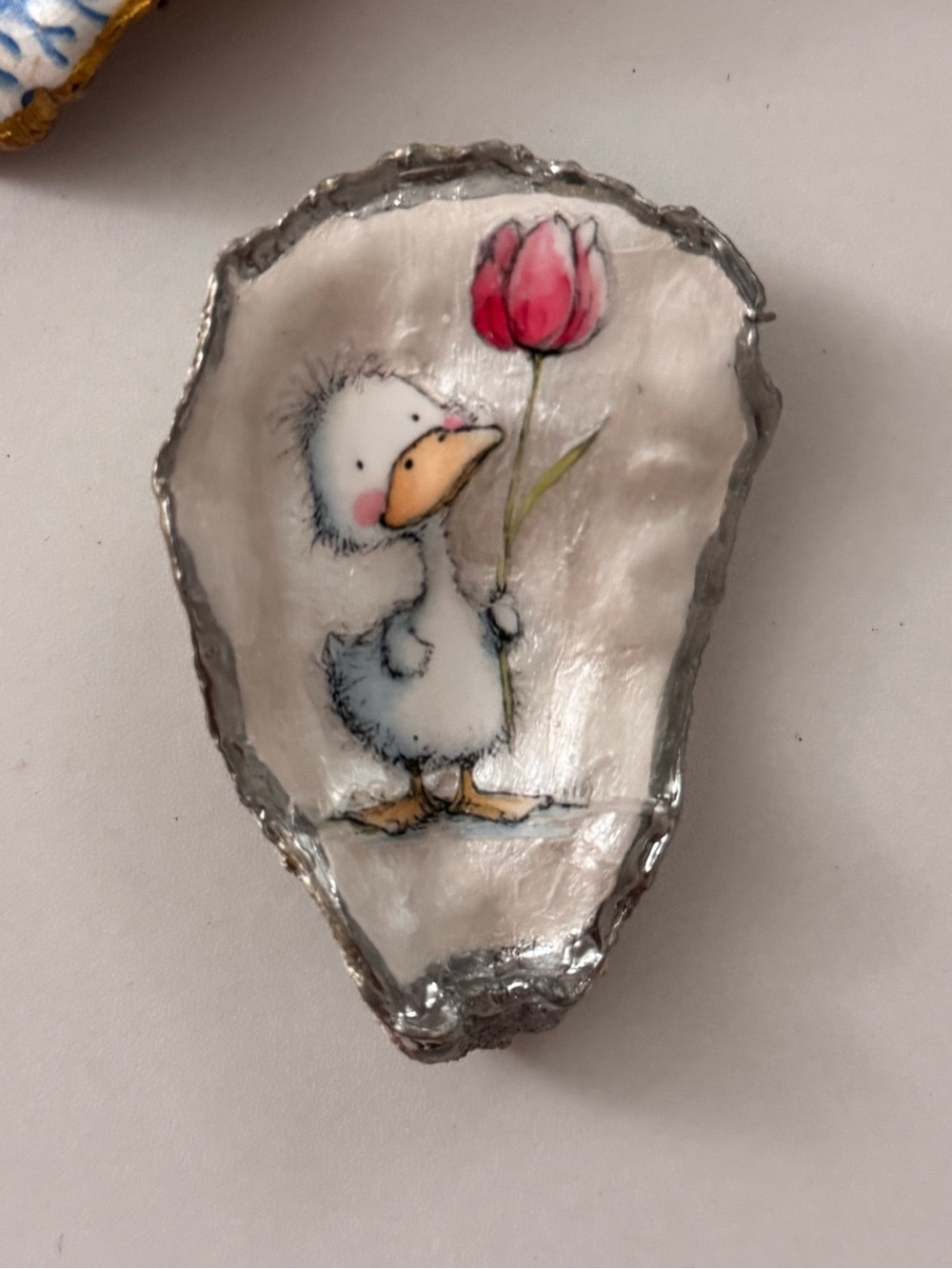 Hand-Painted Duck Oyster Shell with Pink Tulip